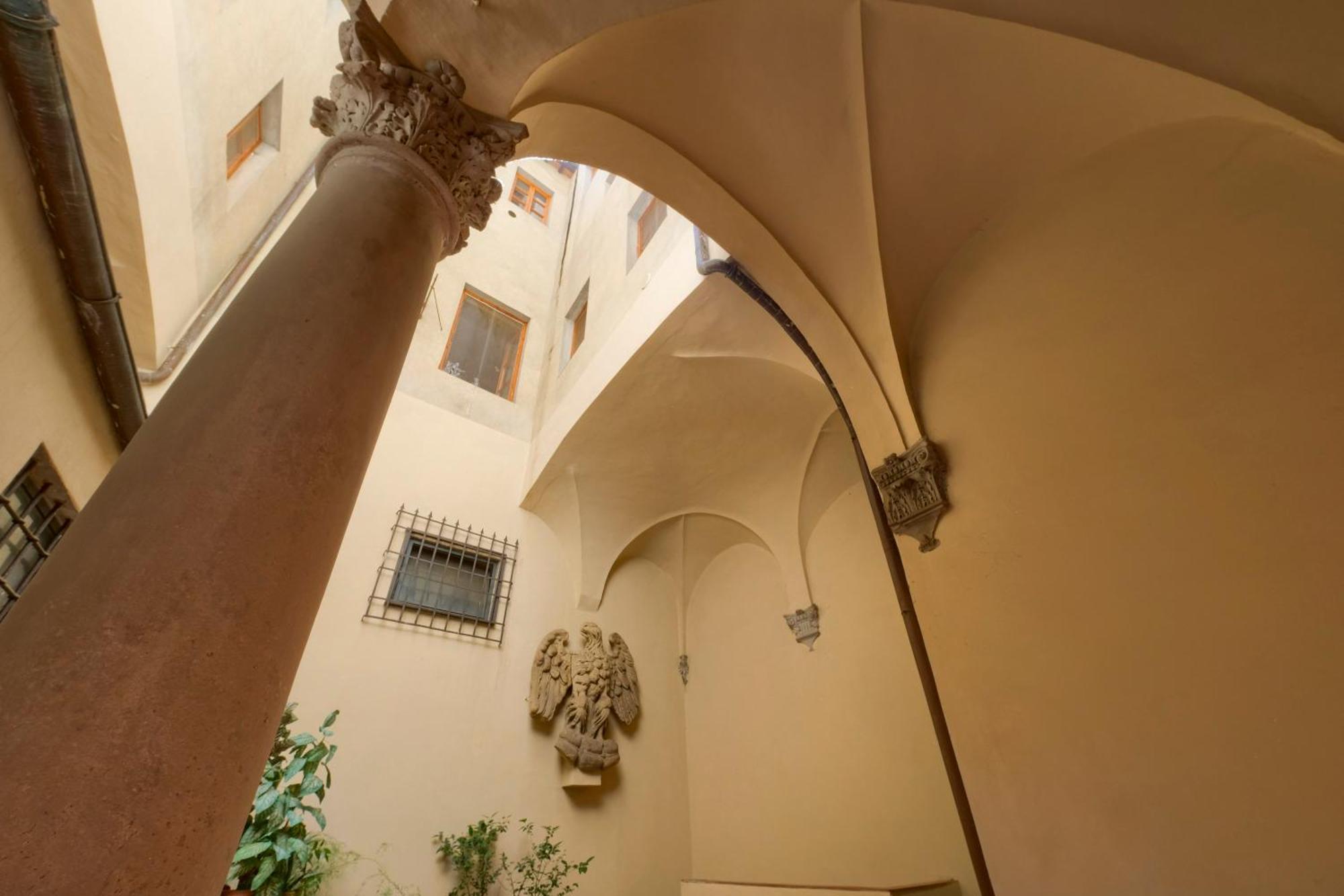 La Casa Di Dante Alighieri Apartment Florenţa Exterior foto