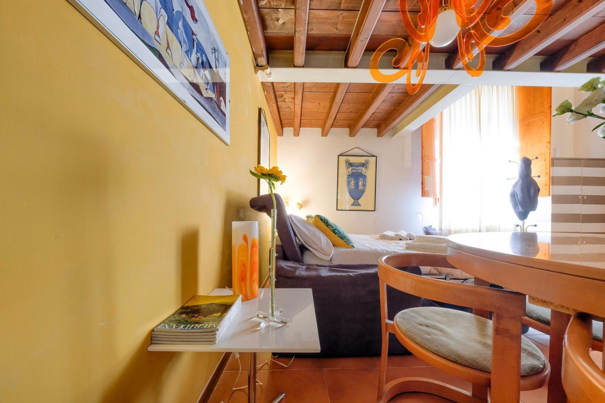 La Casa Di Dante Alighieri Apartment Florenţa Exterior foto